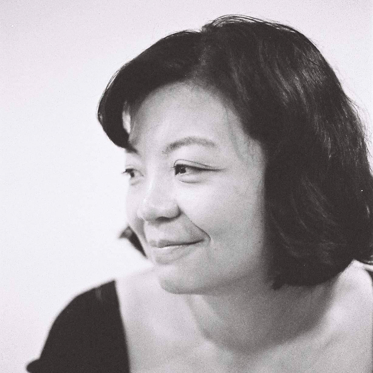 周郁齡 CHOU YU-LING